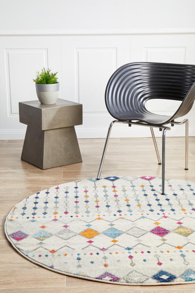 Peggy Morrocan Style Round Rug